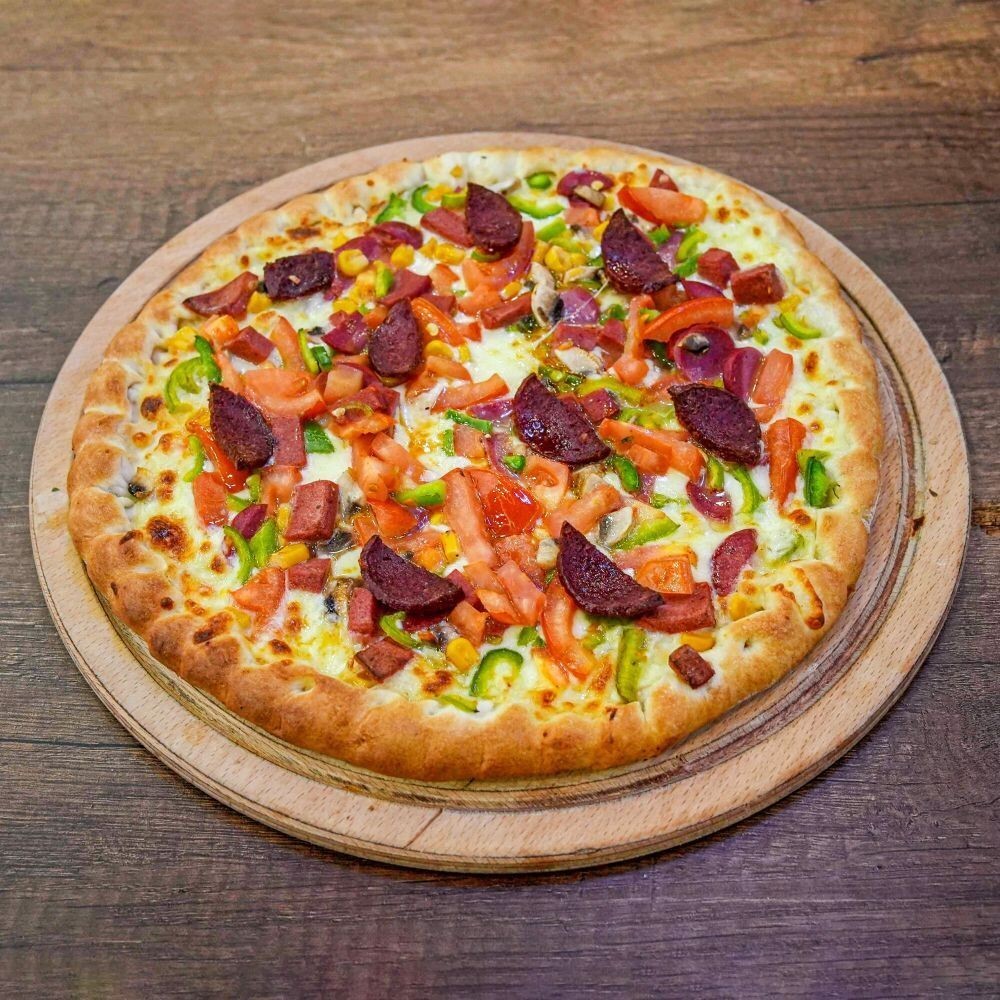 Sucuklu Pizza (Orta) (1-2 kişilik)