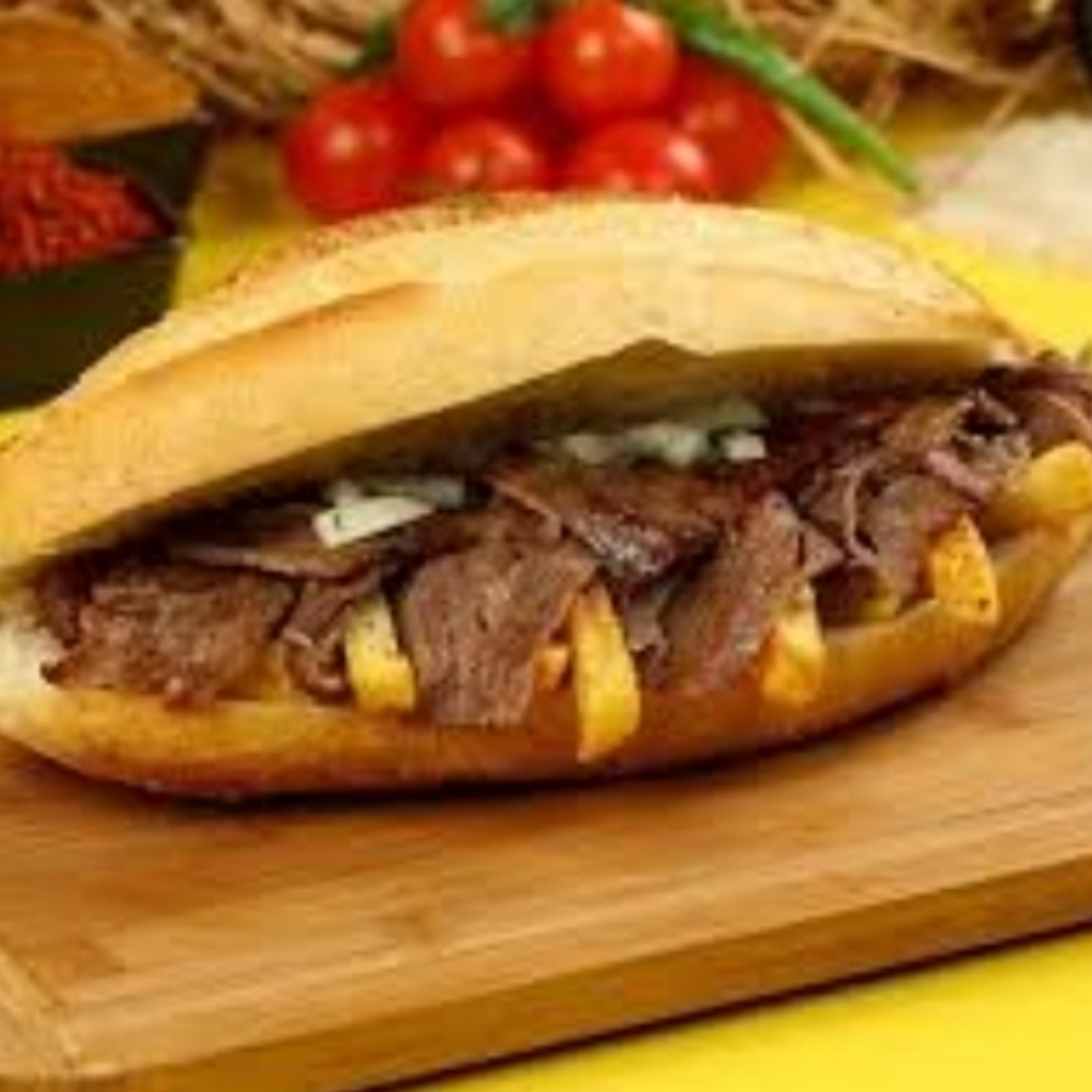 Tam Ekmek Arası Kuzu Et Döner