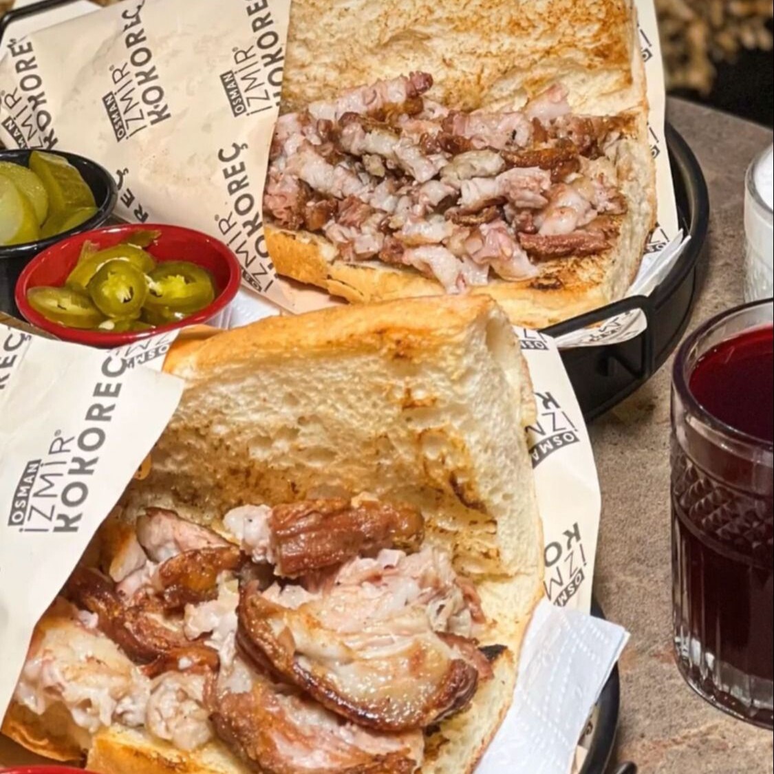 İzmir Usulü Yarım Ekmek Arası Kuzu Kokoreç