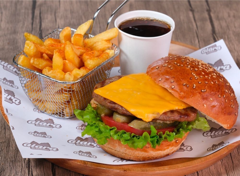 Cheeseburger Menü
