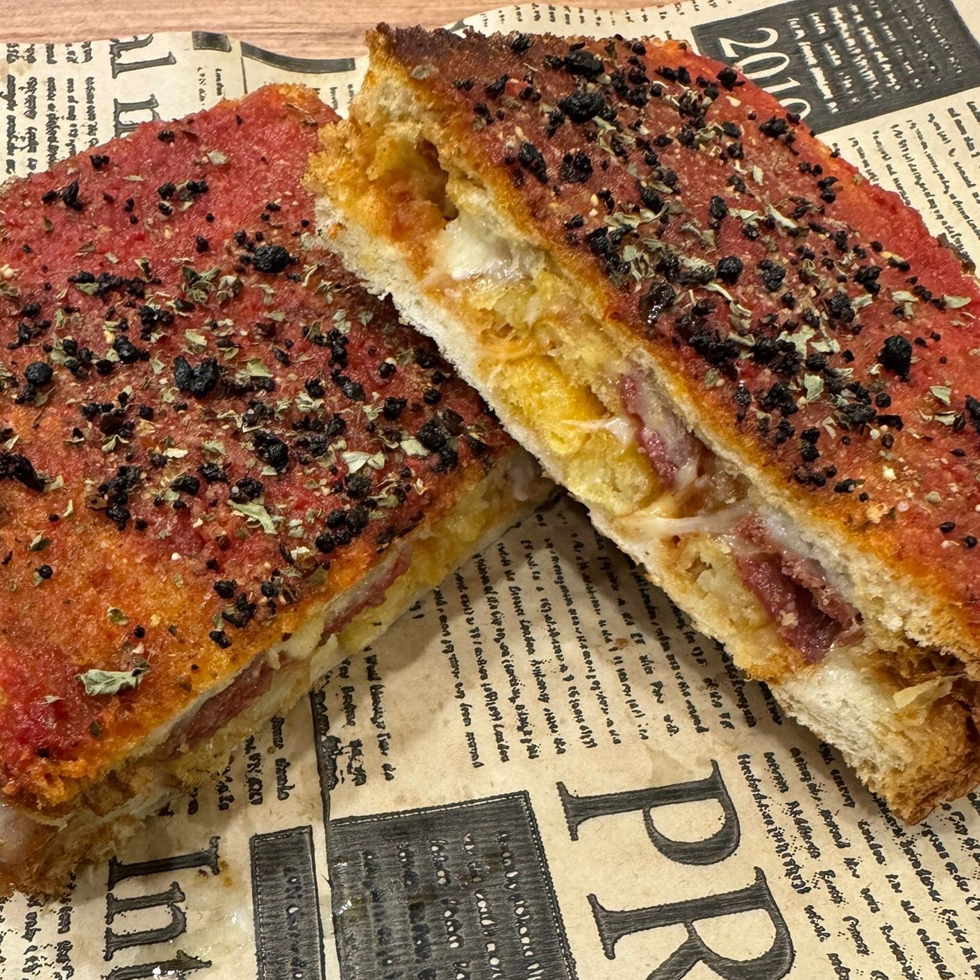 Ayvalık Tost
