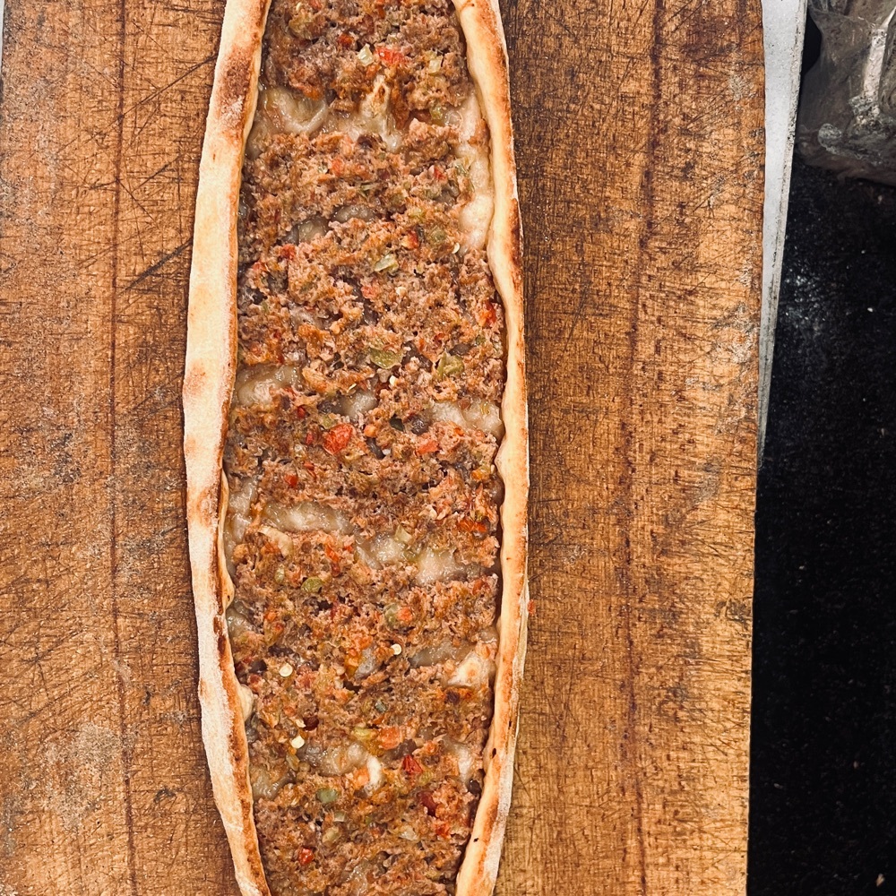 Kıymalı Pide