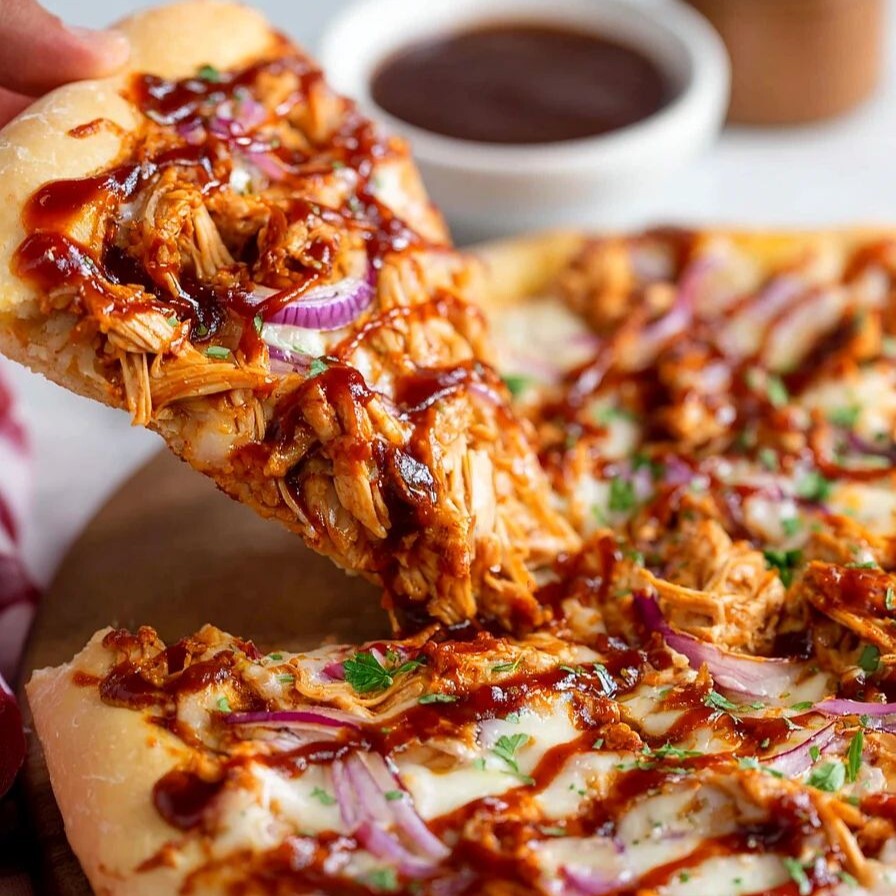Ton Balıklı Pizza büyük boy