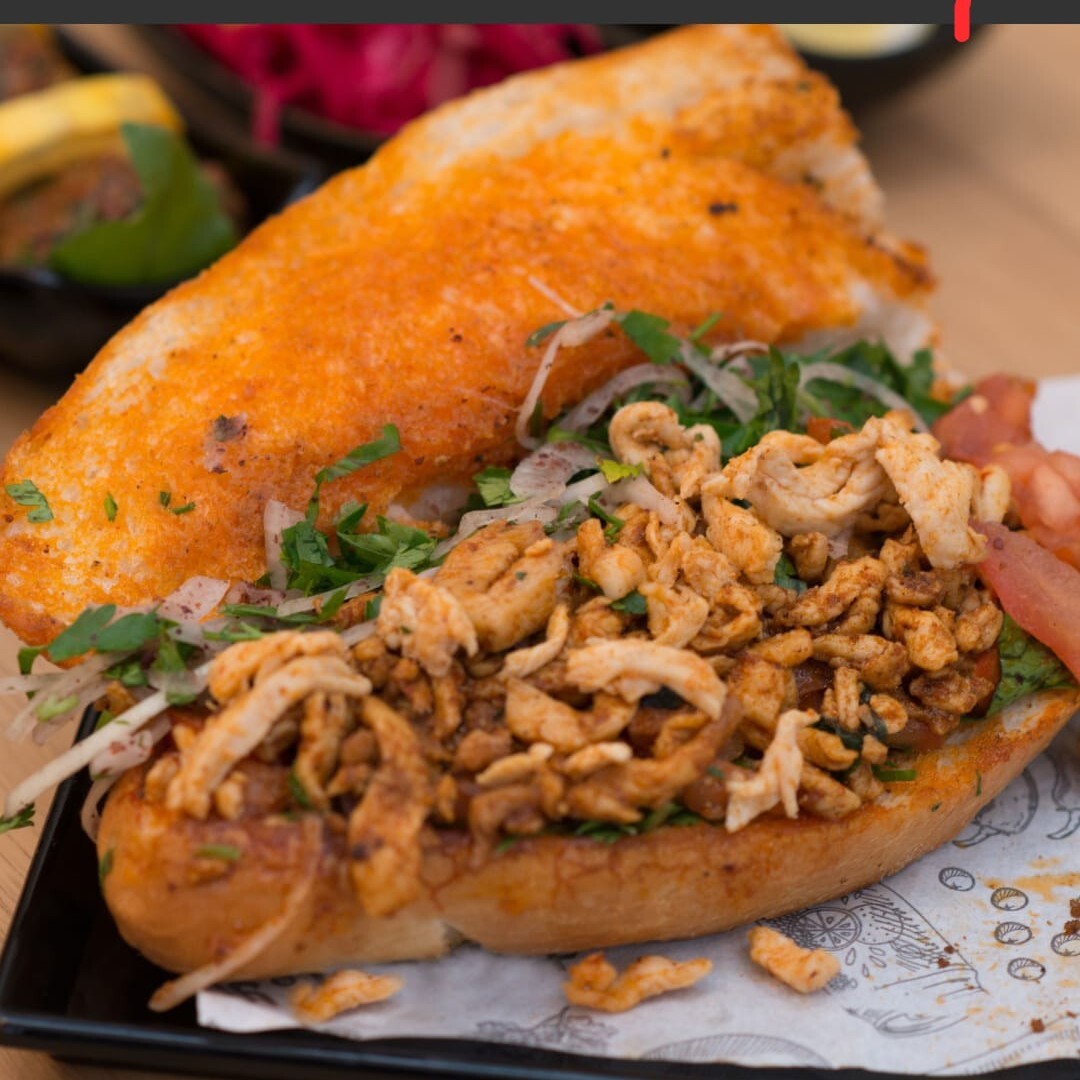 Ekmek Arası Tavuk Tantuni