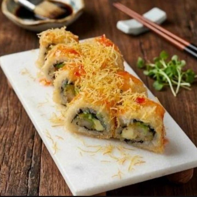 Shrimp Tempura Roll (8 Parça)