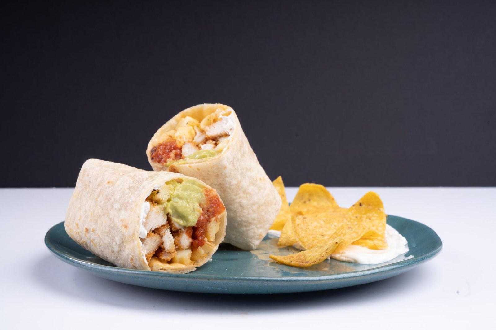 California Tavuk Burrito