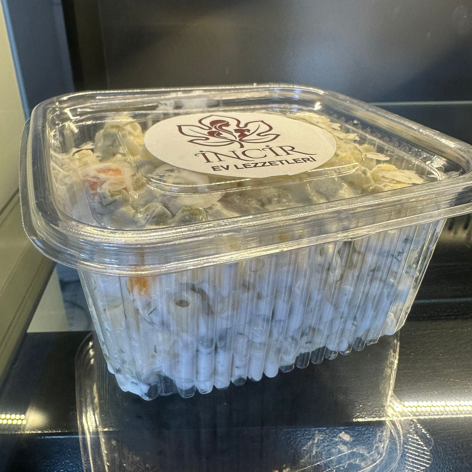 Makarna Salatası