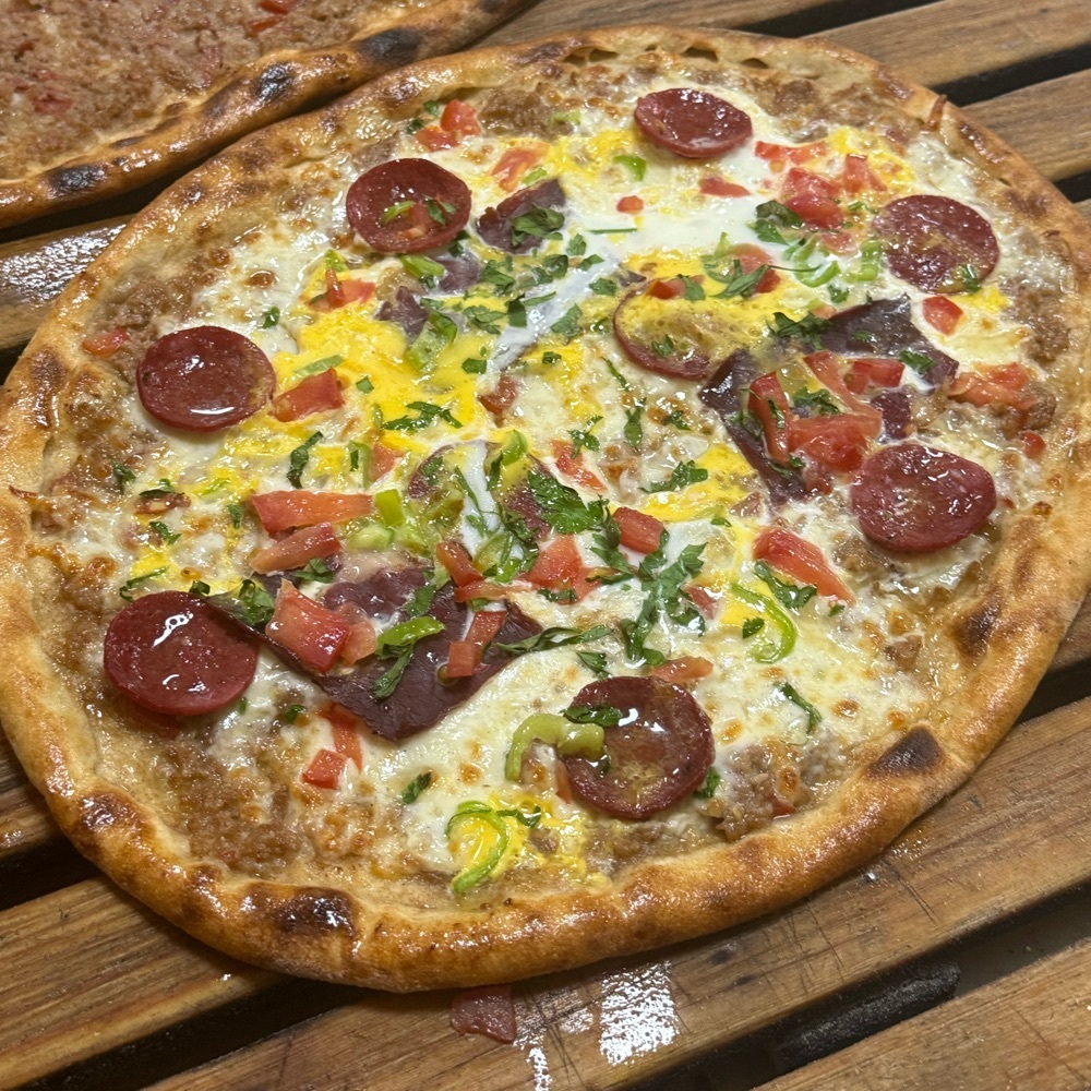 Karışık Pide