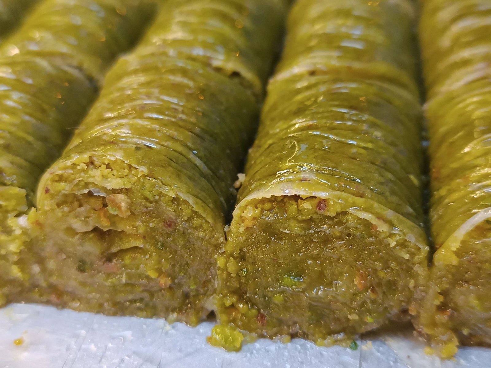 Tereyağlı Fıstıklı Sarma