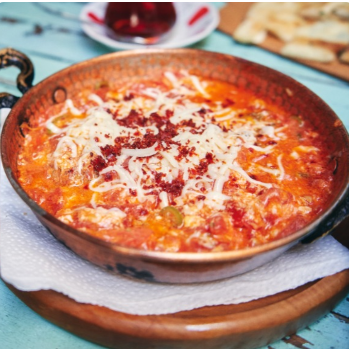 Sucuklu, Kaşarlı Menemen