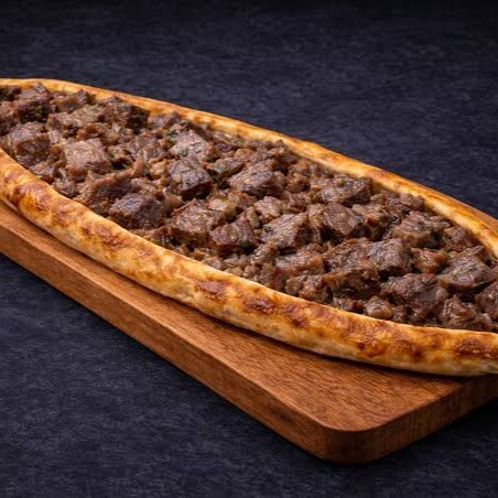 Kavurmalı Pide