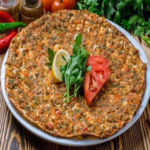 Kaşarlı Lahmacun