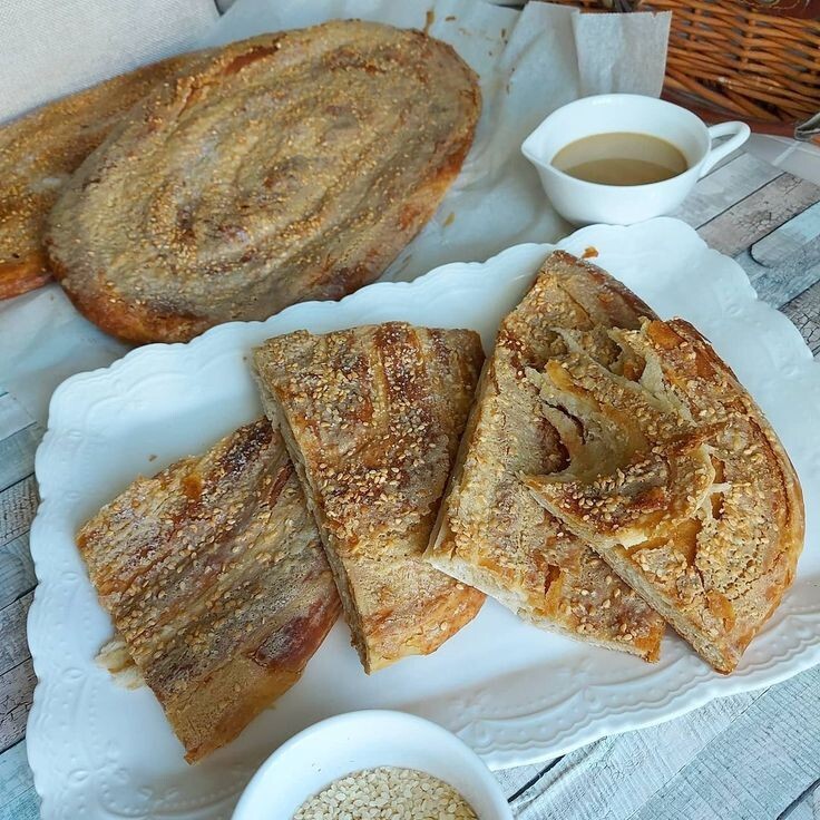 Şekerli Tahinli Katmer