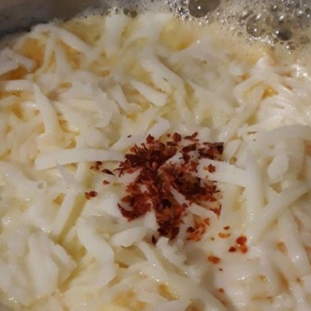 Kaşarlı Yumurta Menü