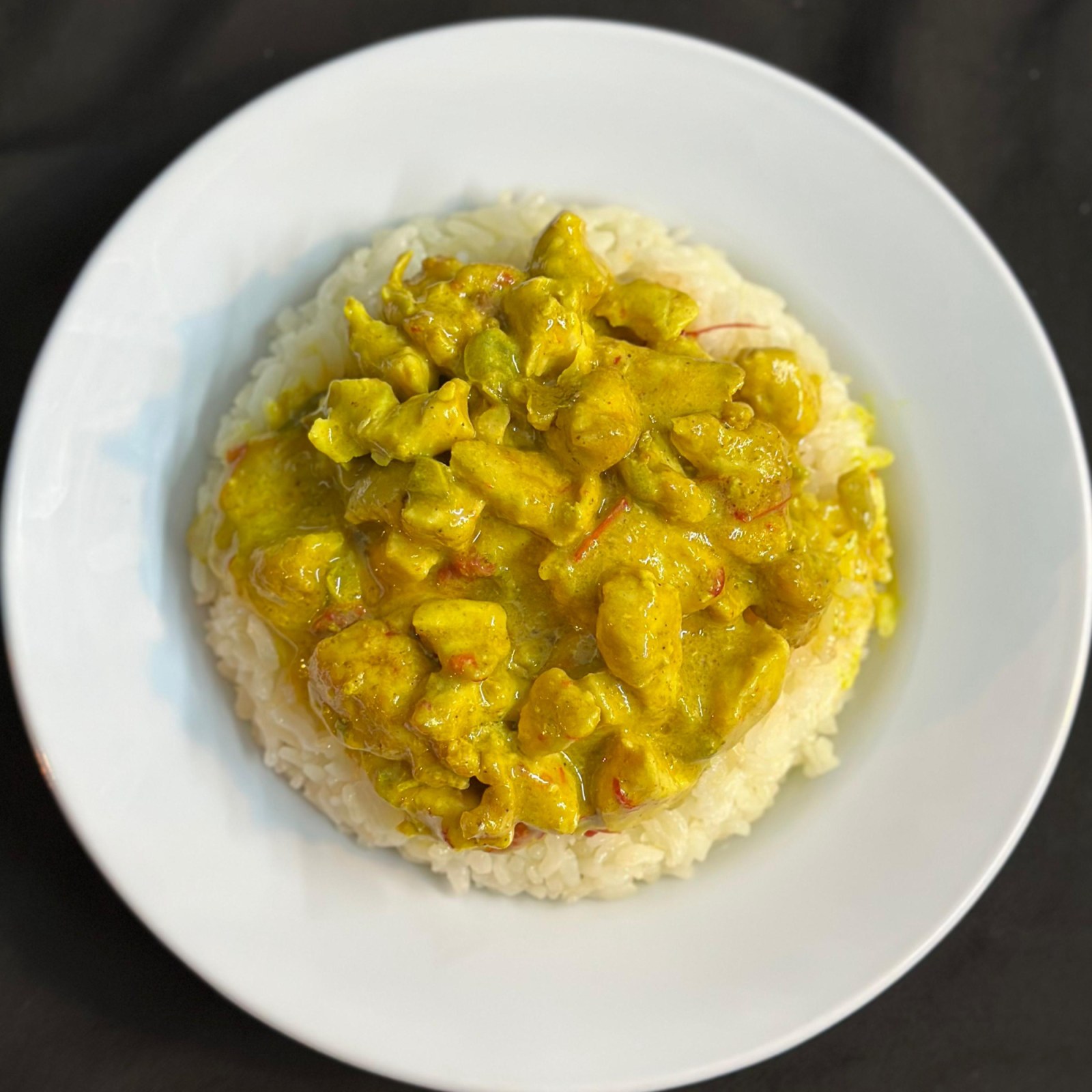 Köri Soslu Tavuklu Pilav
