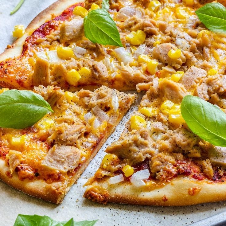 Ton Balıklı Pizza