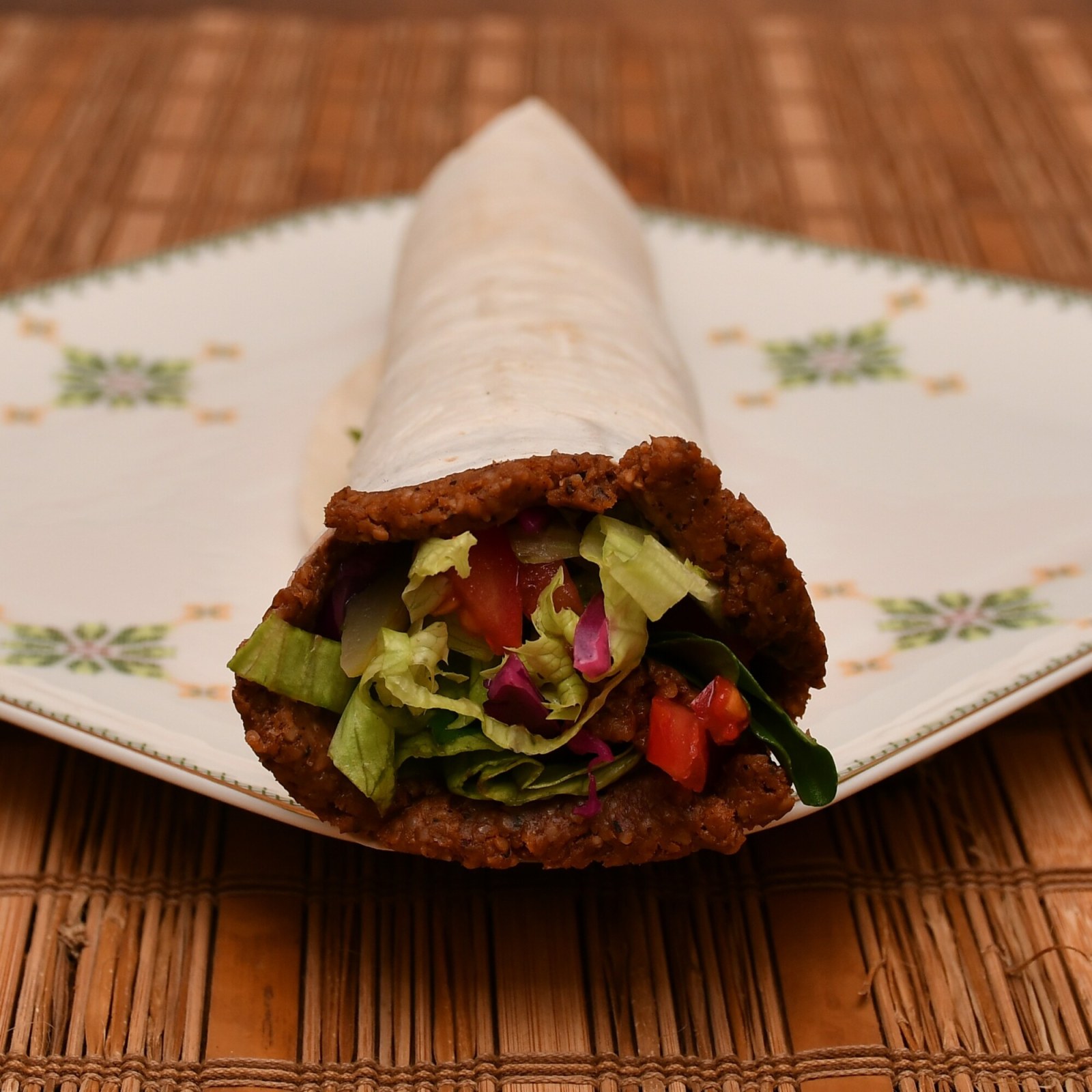 Sütaş Ayran Fırsatı (Mega Doy Doy Çiğköfte Dürüm)