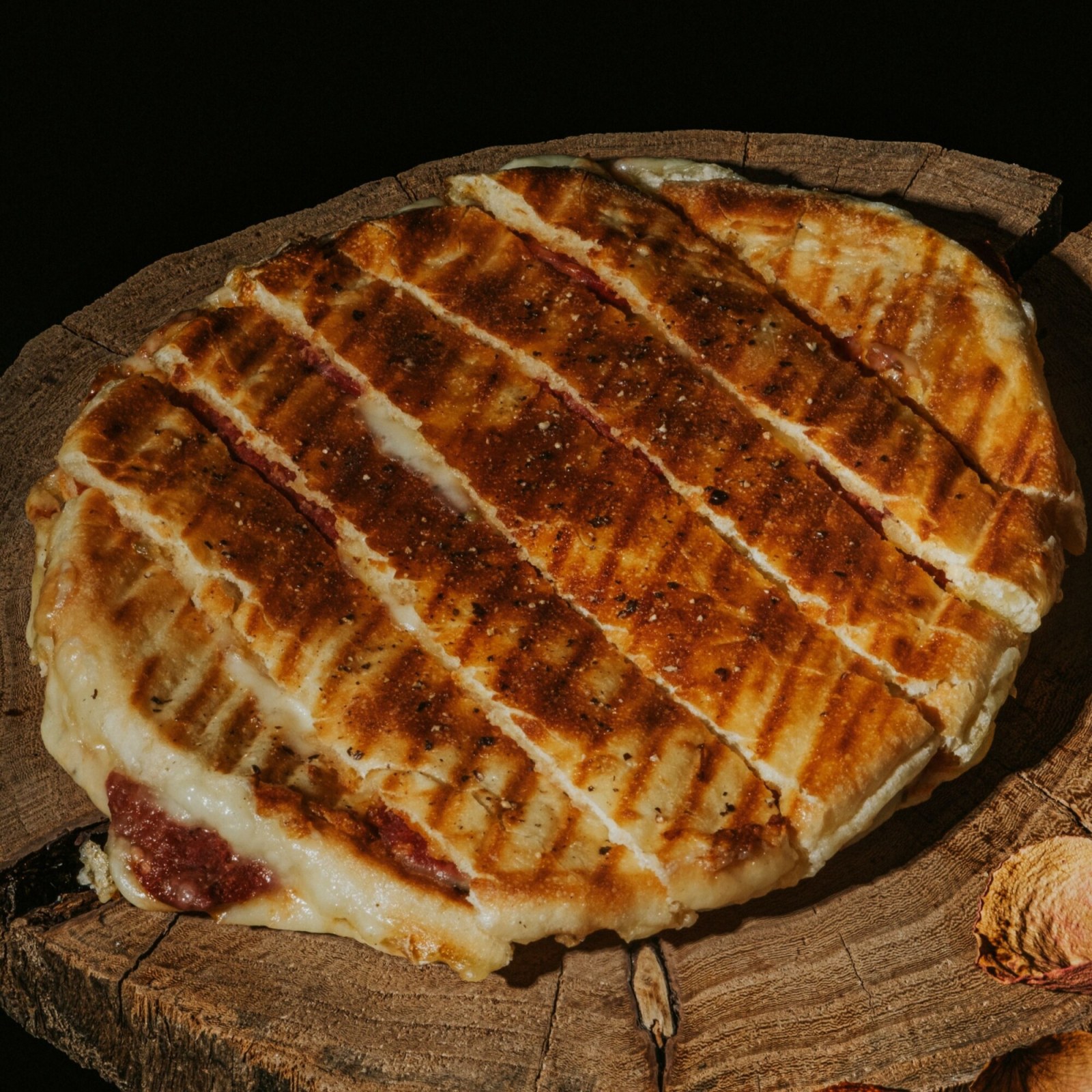 Bazlama Karışık Tost
