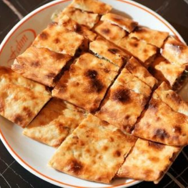 Kavurmalı Pide