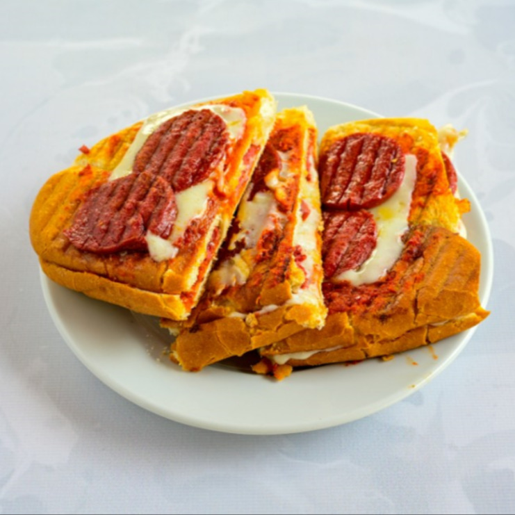 Yarım Çeyrek Ekmek Arası Sanayi Usul Tost