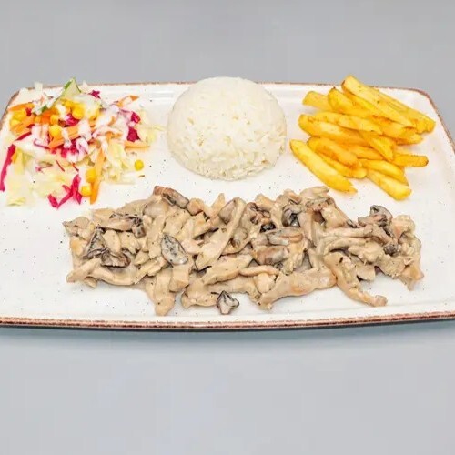 Kremalı Mantar Soslu Piliç