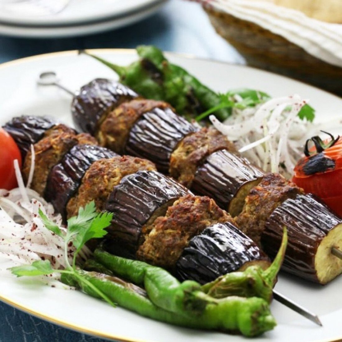 Patlıcanlı Kebap (1,5 Porsiyon)