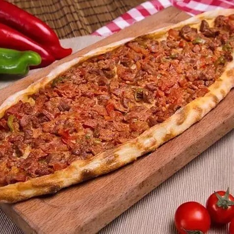 Kuşbaşılı Pide