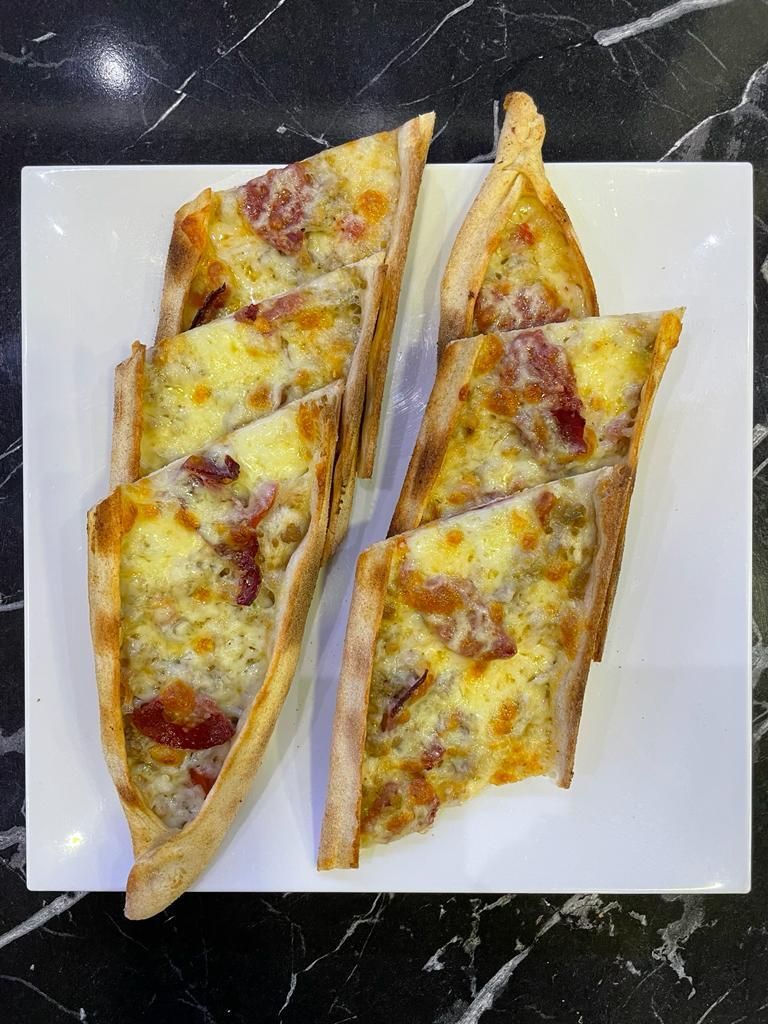 Karışık Pide