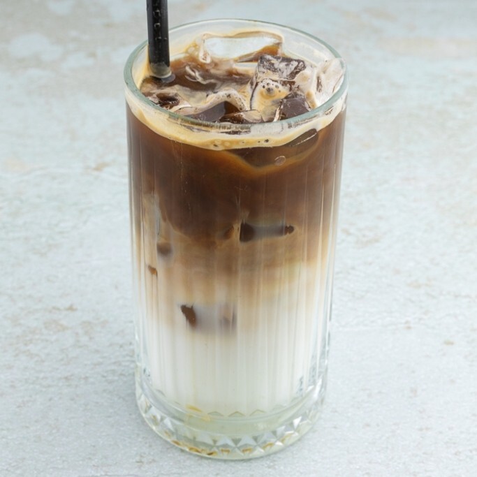 Vanilya Iced Latte