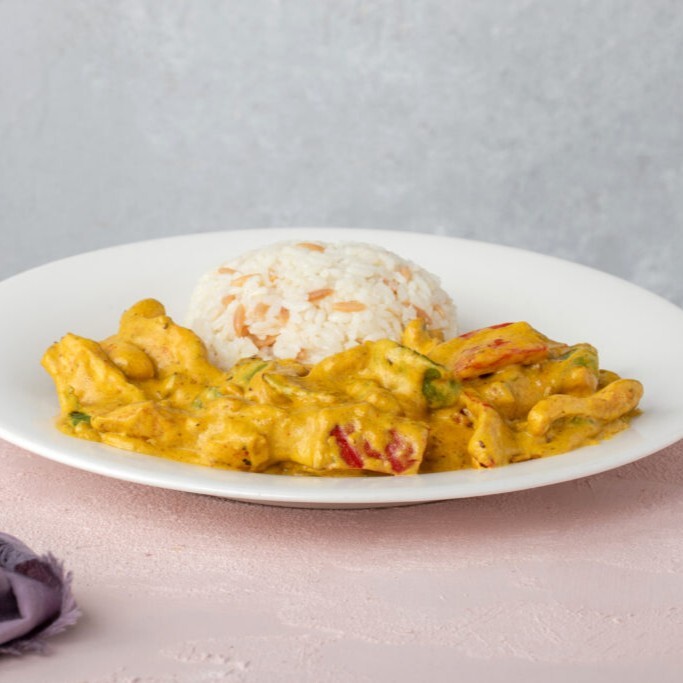 Köri Soslu Tavuk+ Pilav