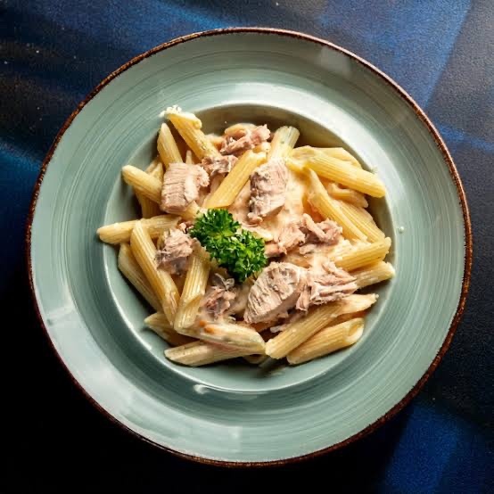 Ton Balıklı Penne Alfredo Makarna