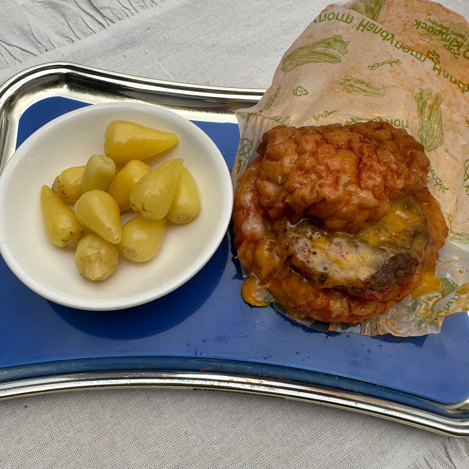 Cheddar Peynirli Islak Hamburger