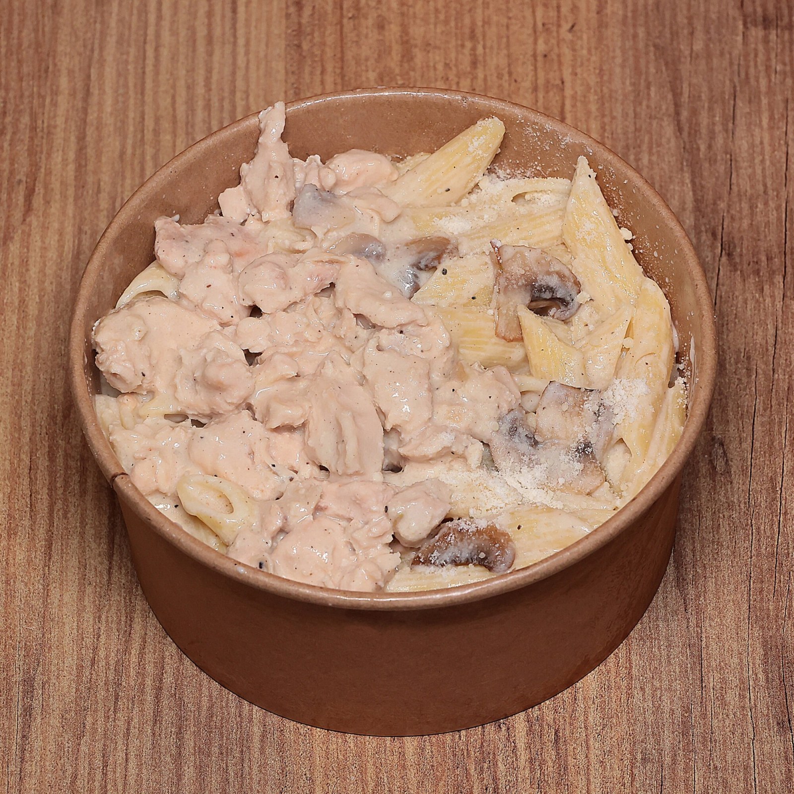 Kremalı Mantarlı Tavuklu Penne Makarna