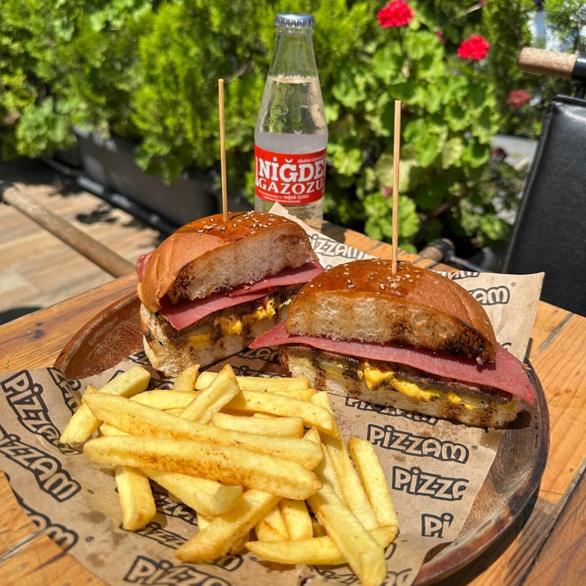 Pastırmalı Burger Menü