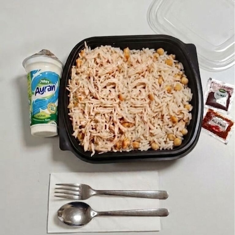 Tavuklu Pilav Menü