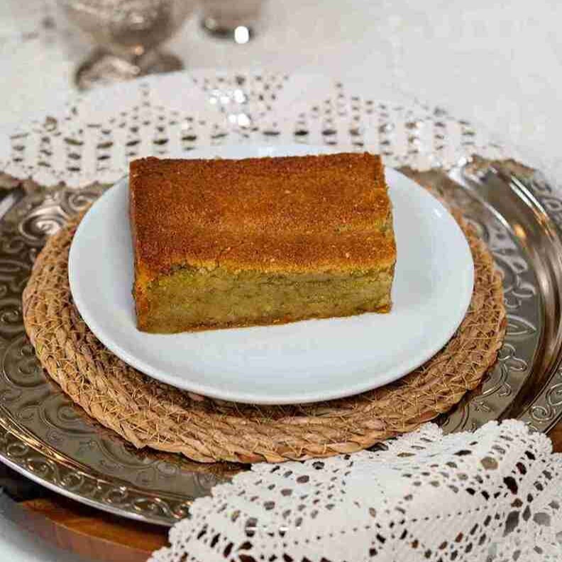 Fırınlanmış Antep Fıstıklı Peynir Helvası (1 Kg)