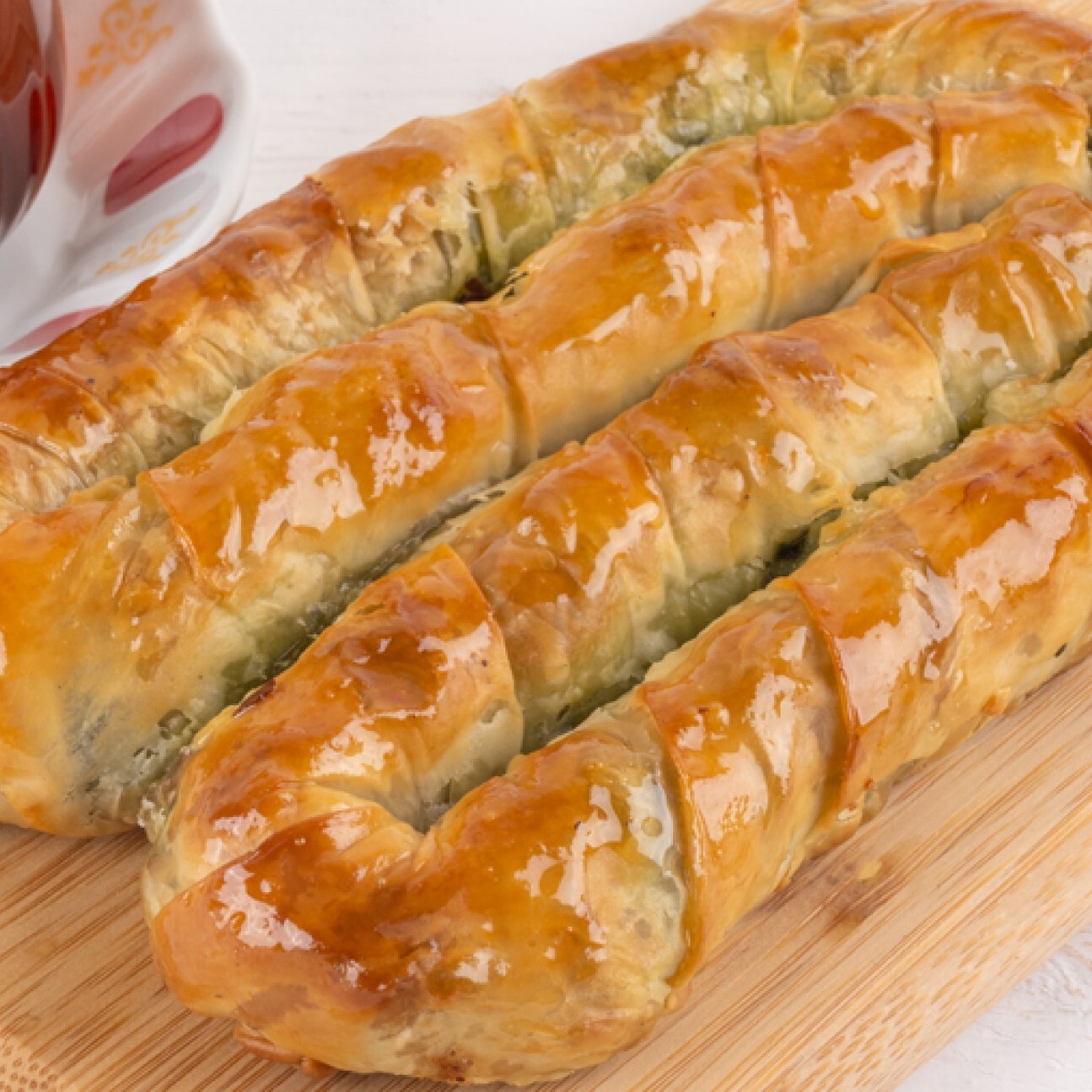 Kıymalı Kol Böreği (500 Gr)