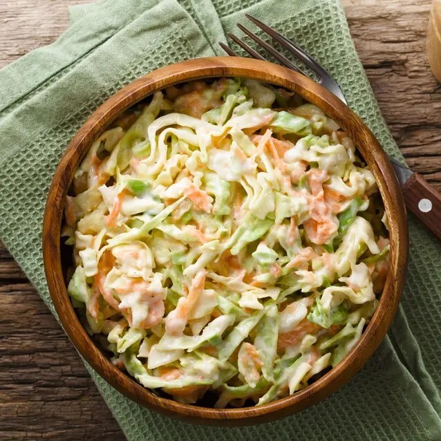 Acı Lahana Salatası