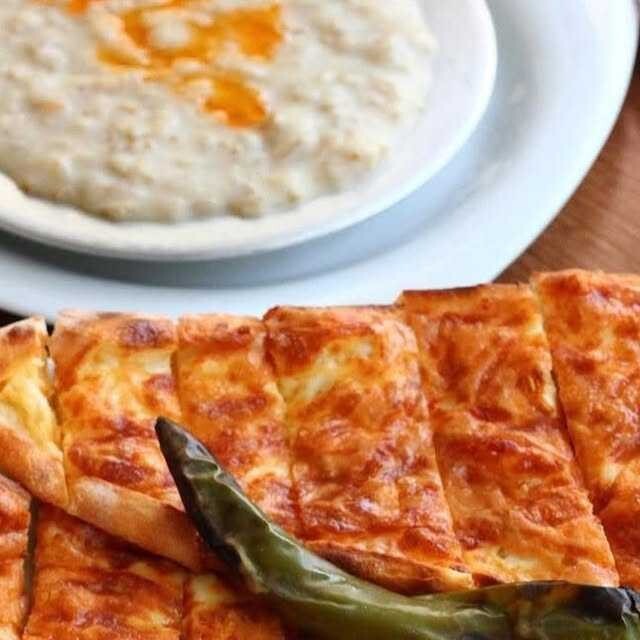 Kaşarlı Yumurtalı Pide