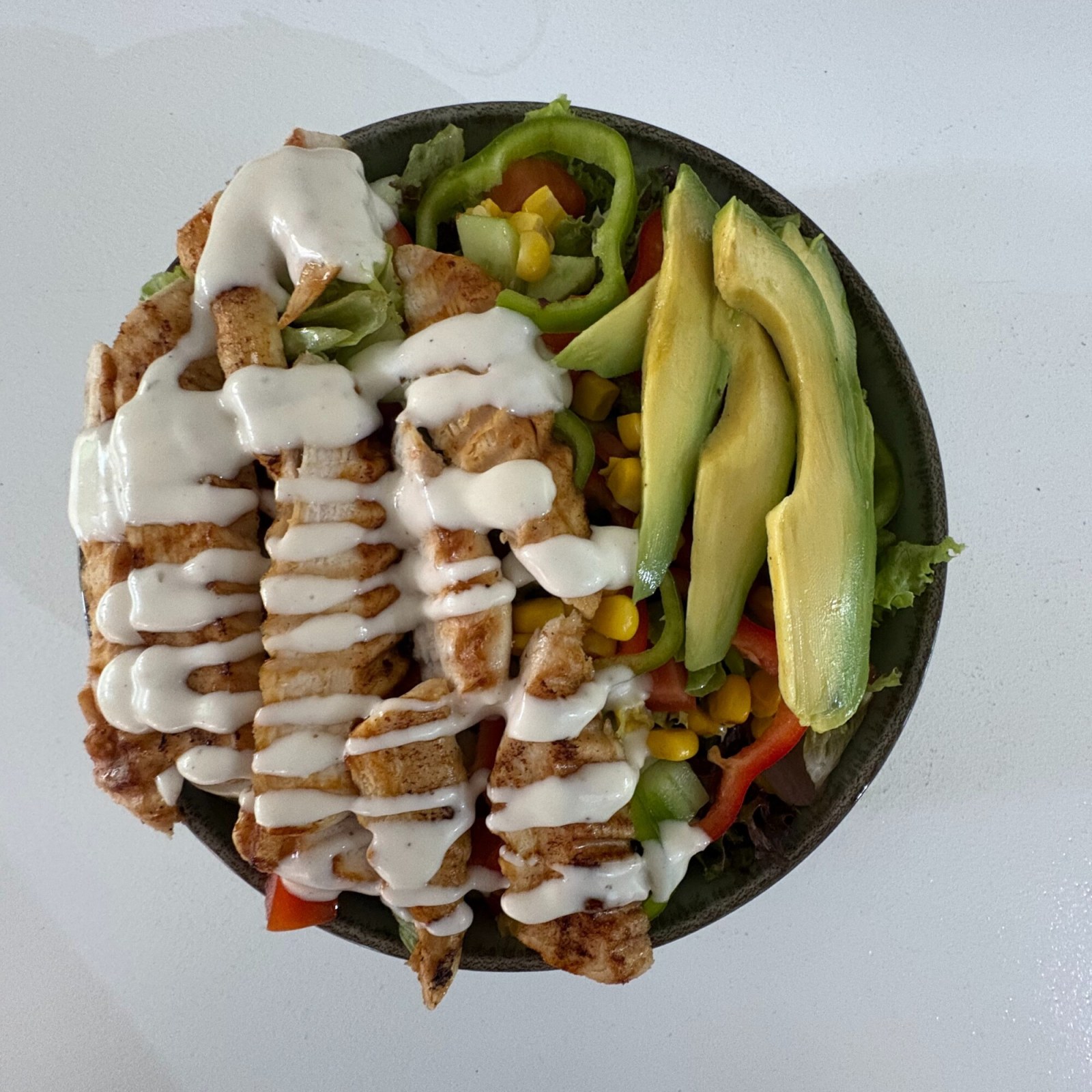 Caesar Soslu Tavuklu Salata