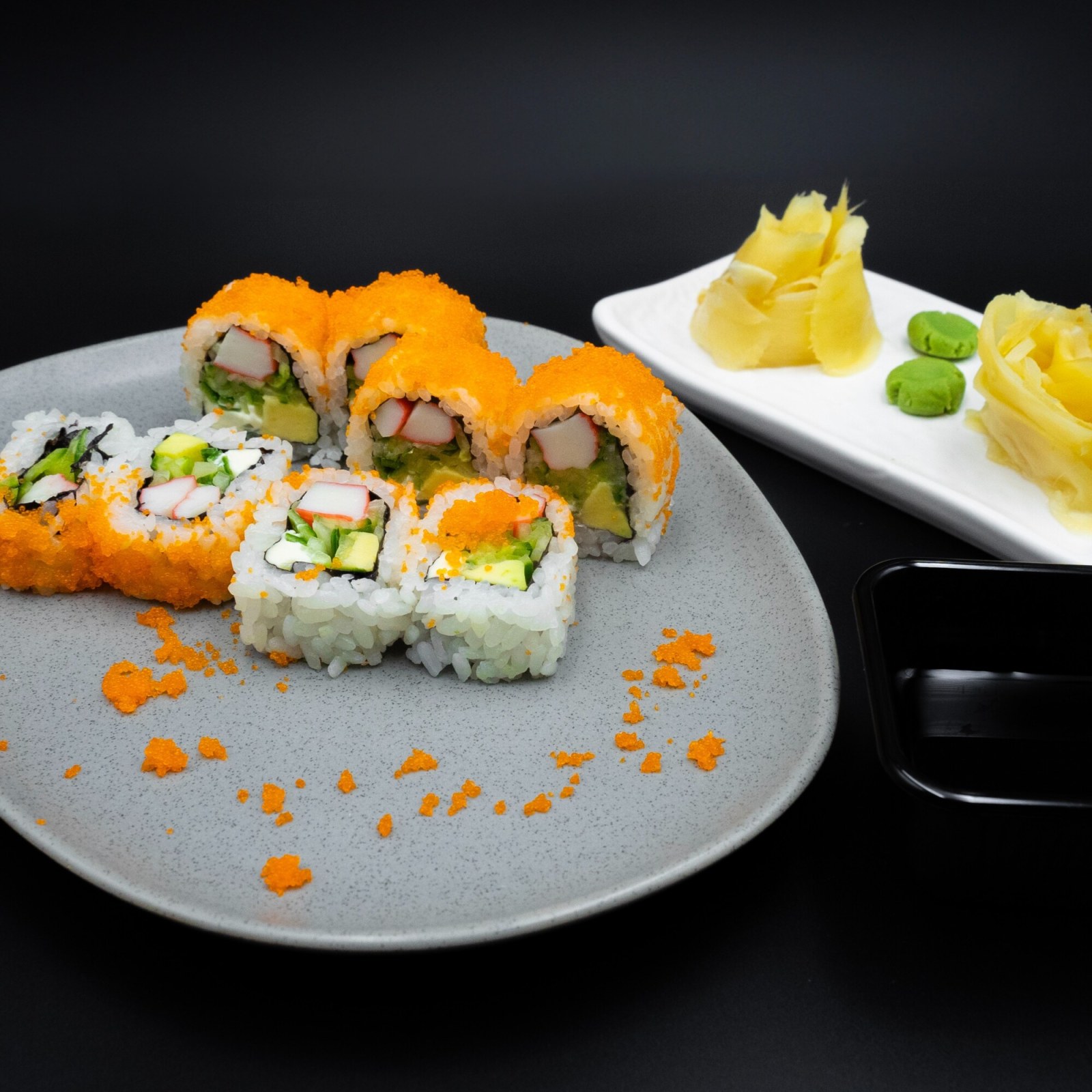 California Roll (8 Adet)