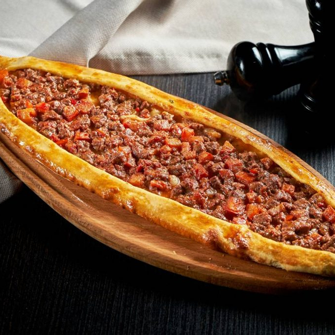 Kuşbaşılı Pide