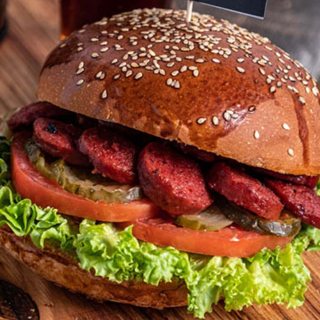 Sucuk Burger + Patates + Kola