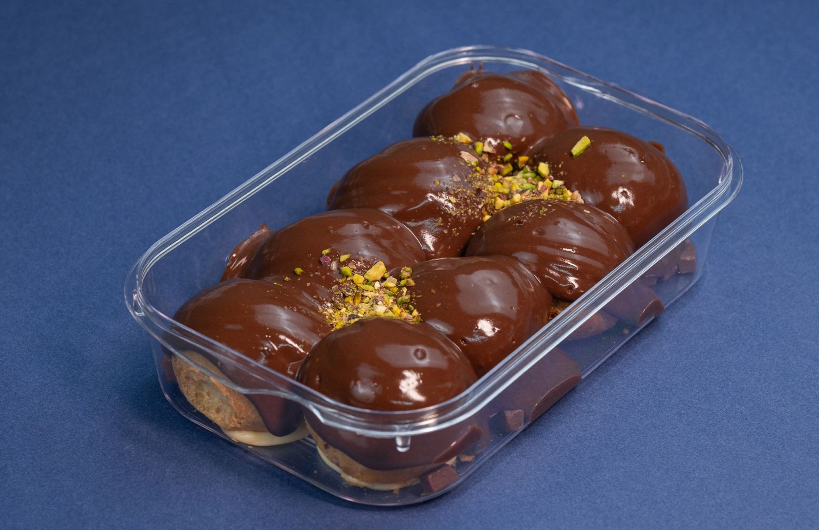 Bitter Çikolatalı Profiterol (500 gr.)
