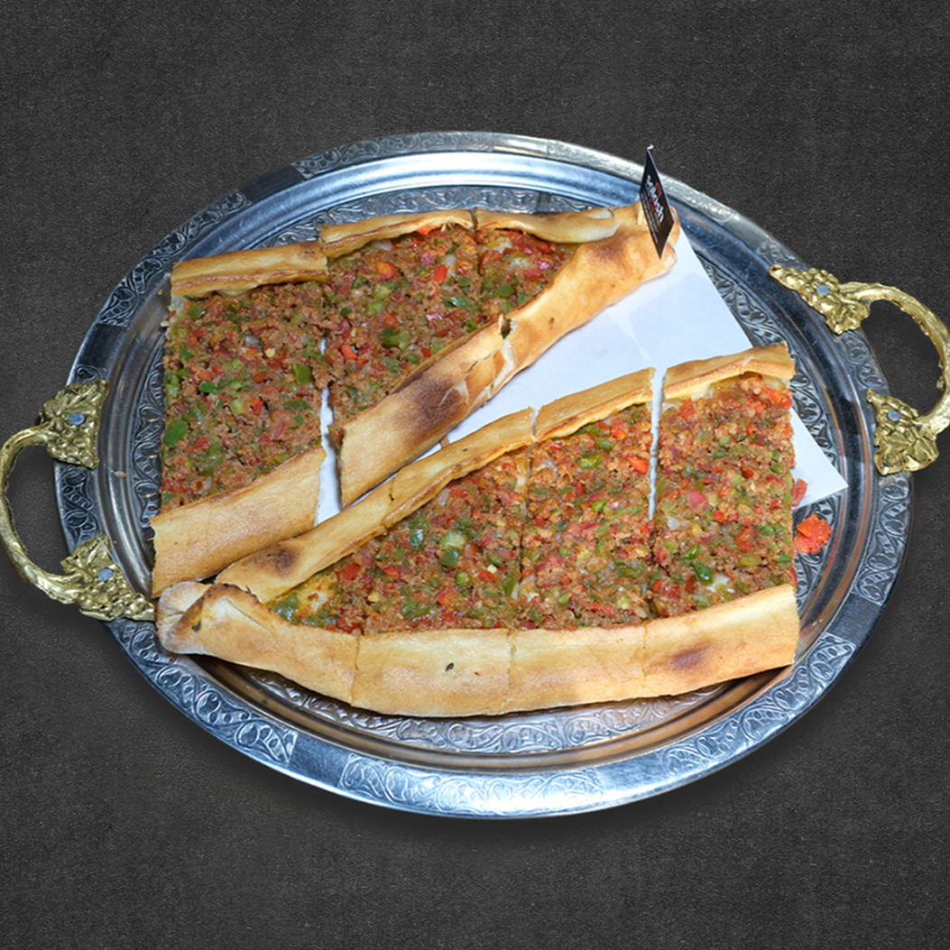 Kıymalı Pide