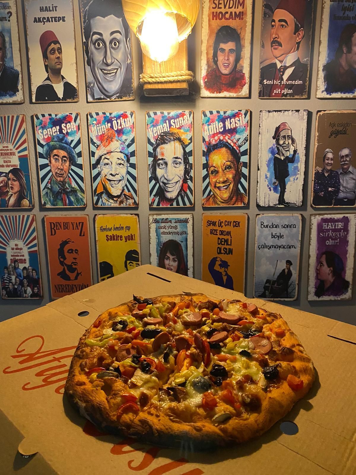 Sadık Pizza (Orta)