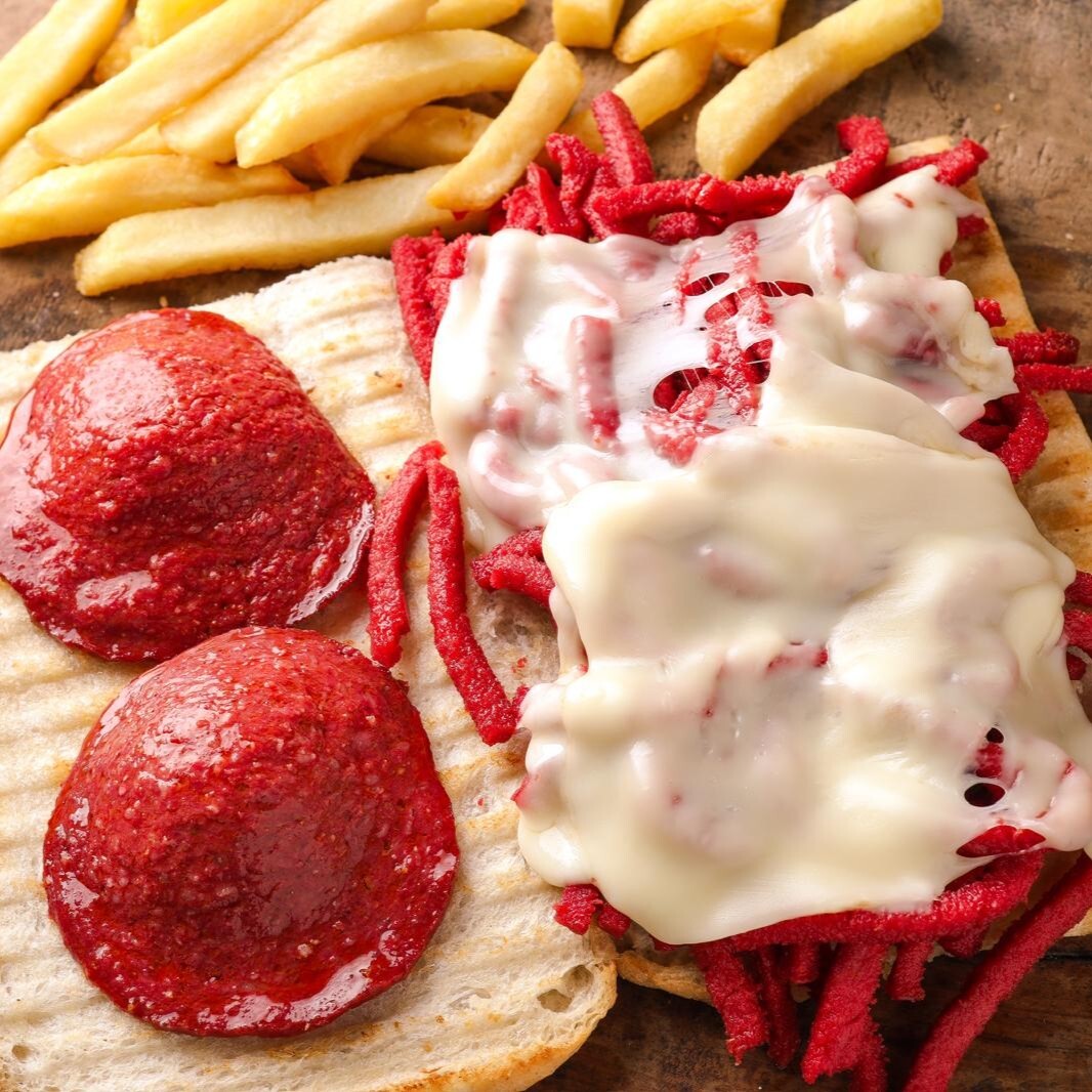 Y.Ekmek Arası Sucuklu&Kaşarlı Kumru