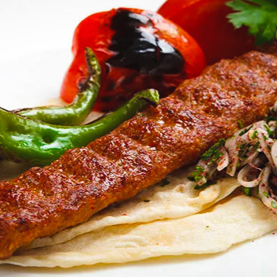 Az Adana (Yarım Porsiyon Kebap)