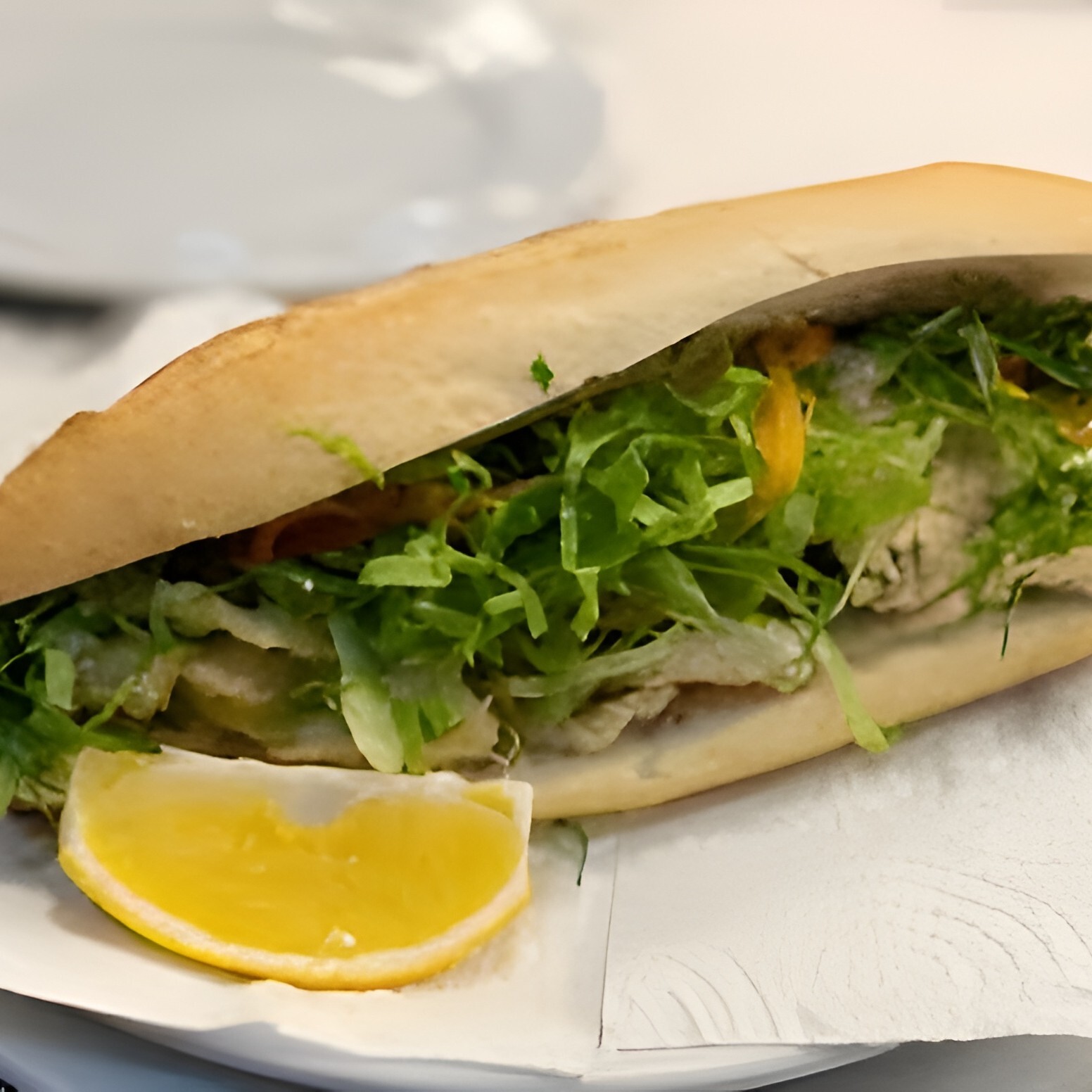 3/4 Ekmek Arası Hamsi