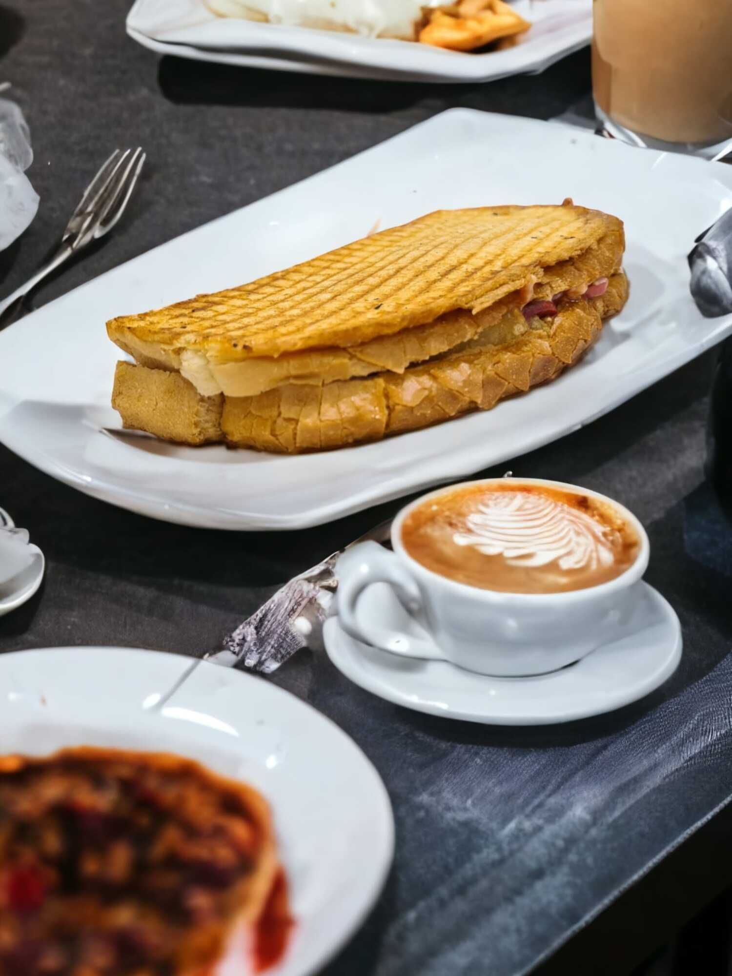 Sosis Salam Ezine Süper Lezzet Gurme Tost